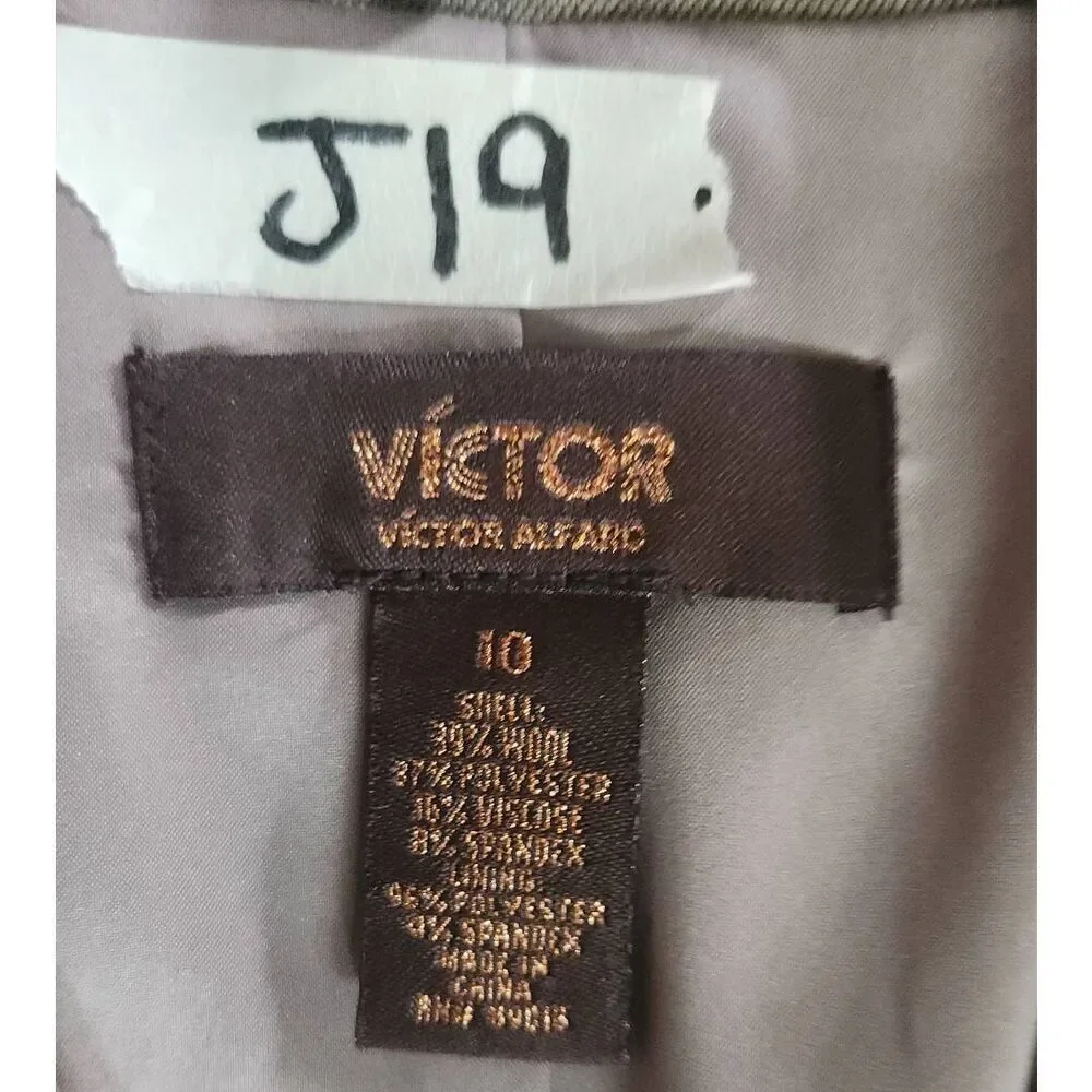 J19  Victor Alfaro tan plaid one buttonlined blazer career business